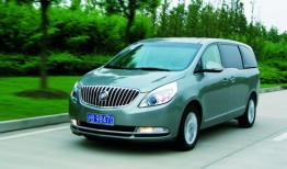 别克gl8老款07年商务汽车（别克gl8老款07年商务汽车图片）