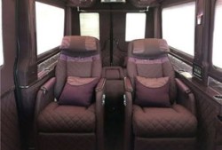 9座汽车二手商务车（9座汽车二手商务车多少钱）